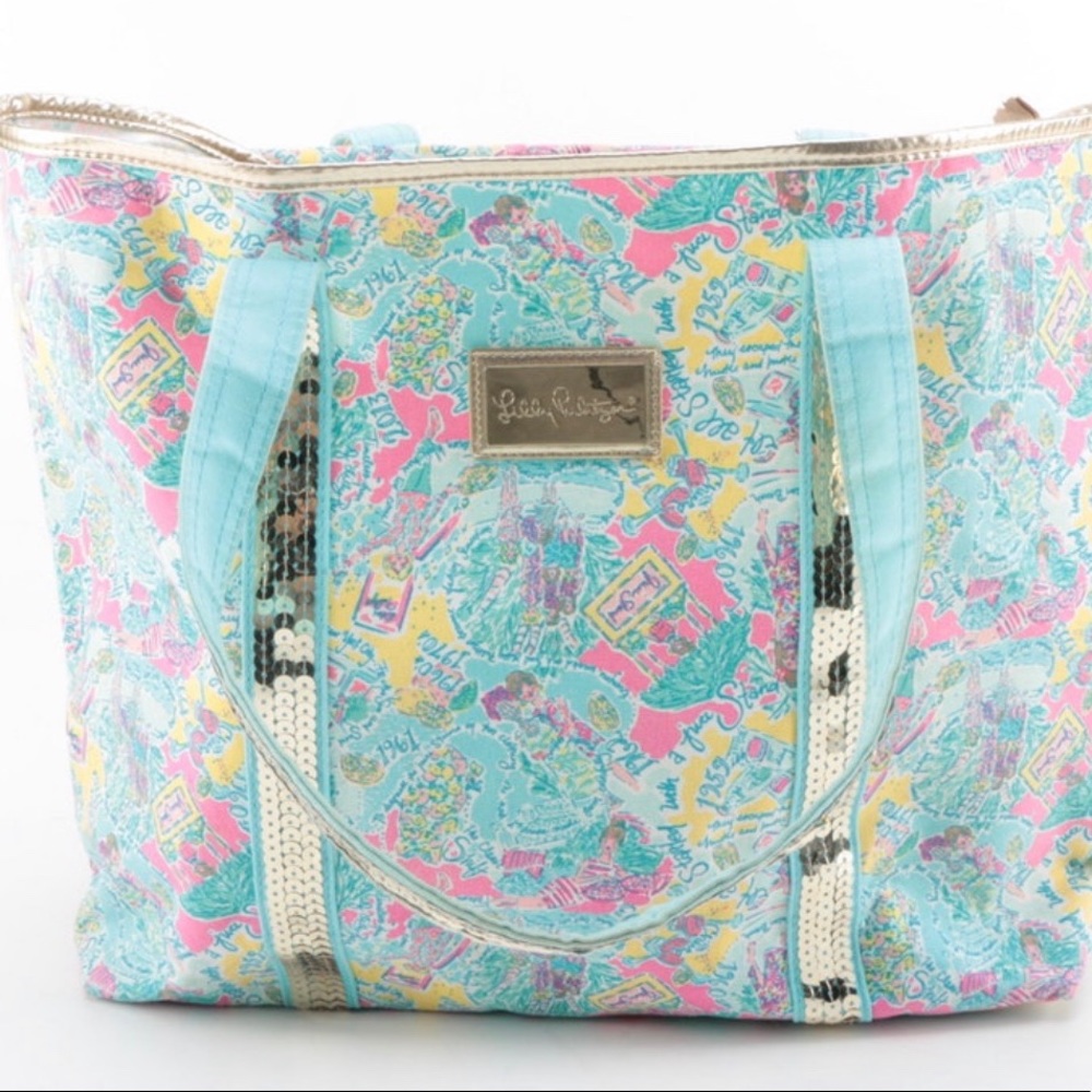 Lilly Pulitzer Tote in the beginning rare new